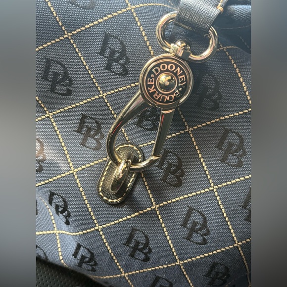 Dooney & Bourke Navy signature Logo loc hobo - Picture 10 of 15